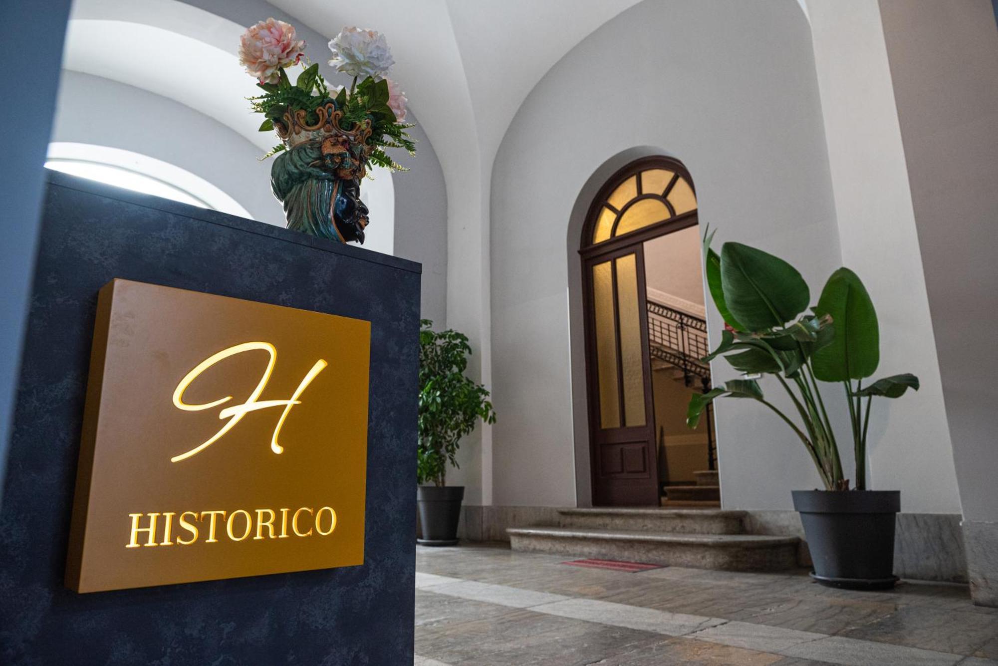 Historico Loft & Rooms Palazzo Adragna XIX Трапані Екстер'єр фото